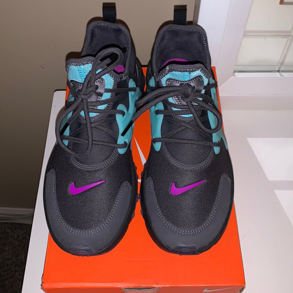 Nike Presto Sneakers